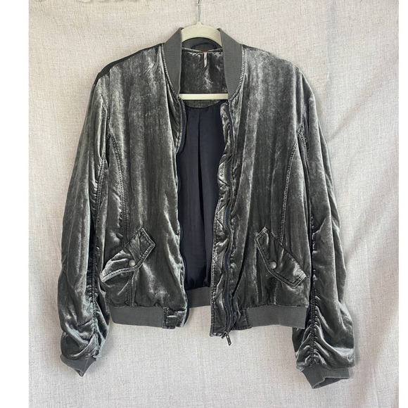 Free People Gray Ruched Velvet Bomber Jacket Size XS - Picture 5 of 11